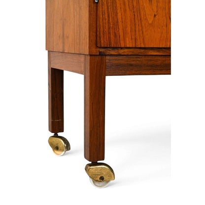 1970s Rosewood Cabinet in the Style of Torbjorn Afdal — detail 8