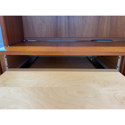 Hundevad Danish Teak Media Bookcase and Credenza, Attributed to Carlo Jensen — detail 5