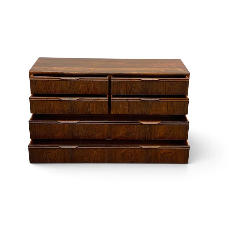 Bjerringbro Danish Rosewood Chest of Drawers — detail 2