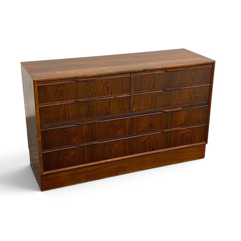 Bjerringbro Danish Rosewood Chest of Drawers — detail 11
