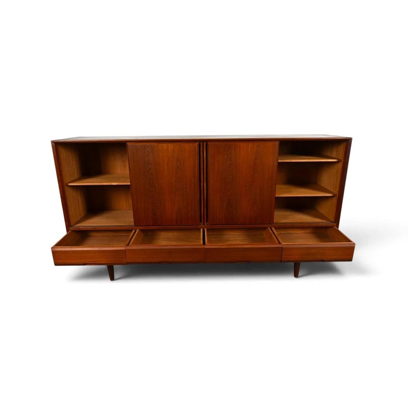 Vejle Stole Møbelfabrik Danish Teak Highboard — detail 3
