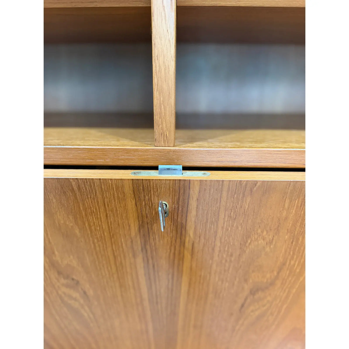Hundevad teak wall unit with secretary, secretary lock, key and interior compartments