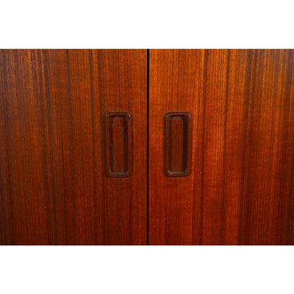 Westergaards Møbelfabrik Danish Teak Highboard — detail 7